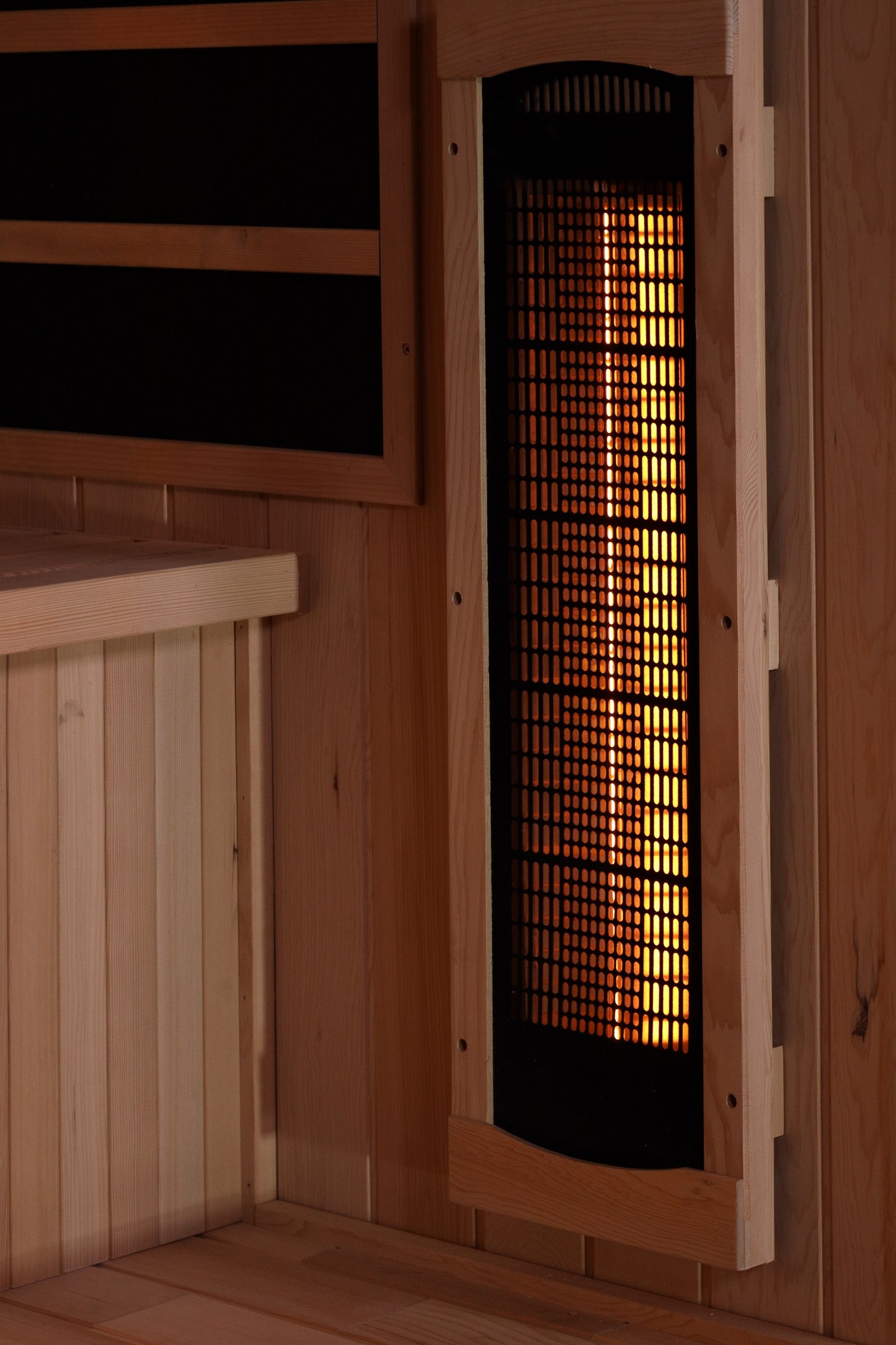 Golden Designs "Reserve Edition" 4-Person Full Spectrum Infrared Sauna with Himalayan Salt Bar | GDI-8040-03